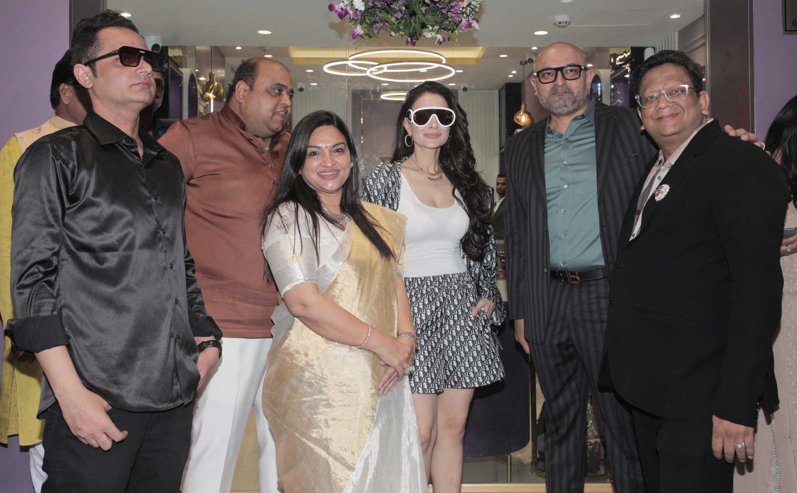 Actress Ameesha Patel inaugurated the first flagship store of Vanior Jewels in Mumbai
