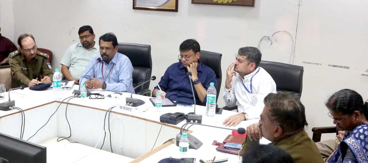 निर्वाचन आयोग के निर्देशों का पालन किया जाये 1 Election Commission