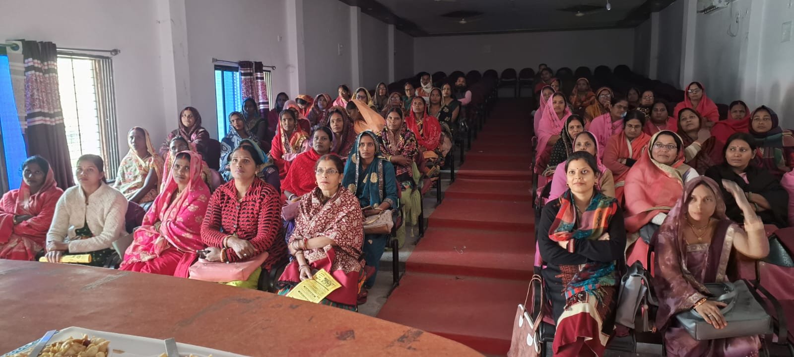 A legal awareness camp related to the law protecting women's interests was organized in the Vidhan Se Samadhan program.