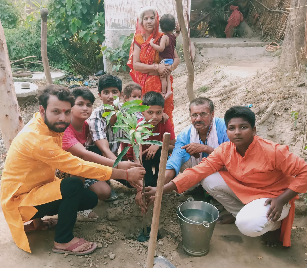 On World Environment Day, the district in-charge of All India Brahmin Mahasabha, Gorakhpur and a prominent youth leader of SP planted trees.