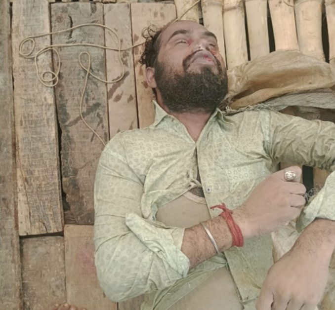दीपक ने लगाई नदी में छलांग कूदने से पहले बनाया वीडियो 1 Deepak jumped into the river