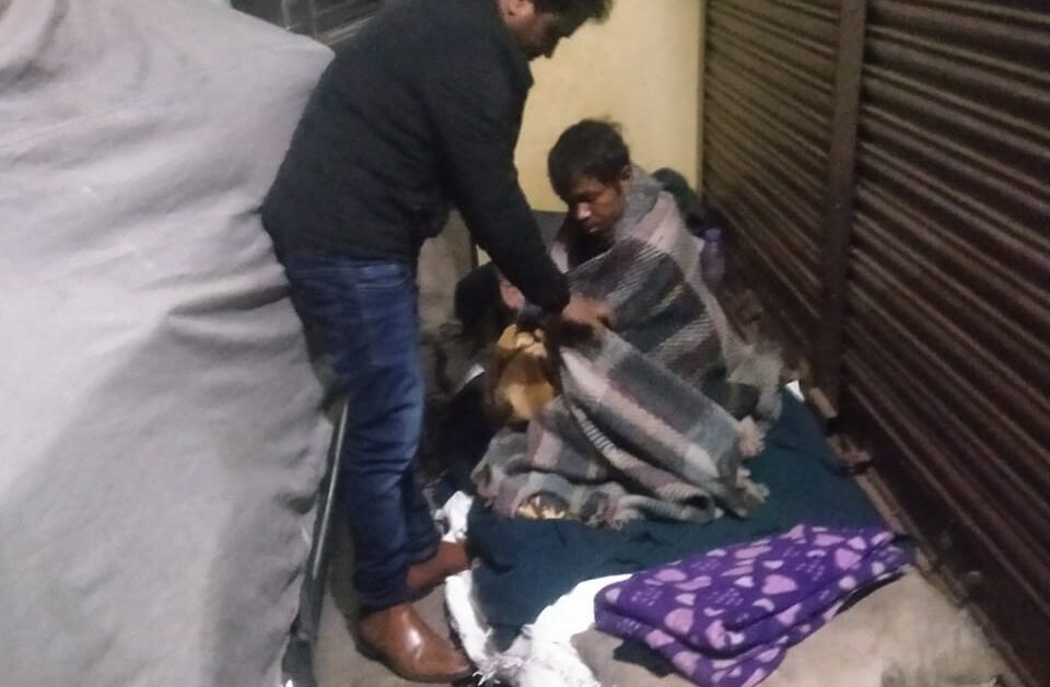 उप जिला अधिकारी सदर ने किया रैन बसेरे का निरीक्षण 1 Deputy District Officer Sadar inspected the night shelter