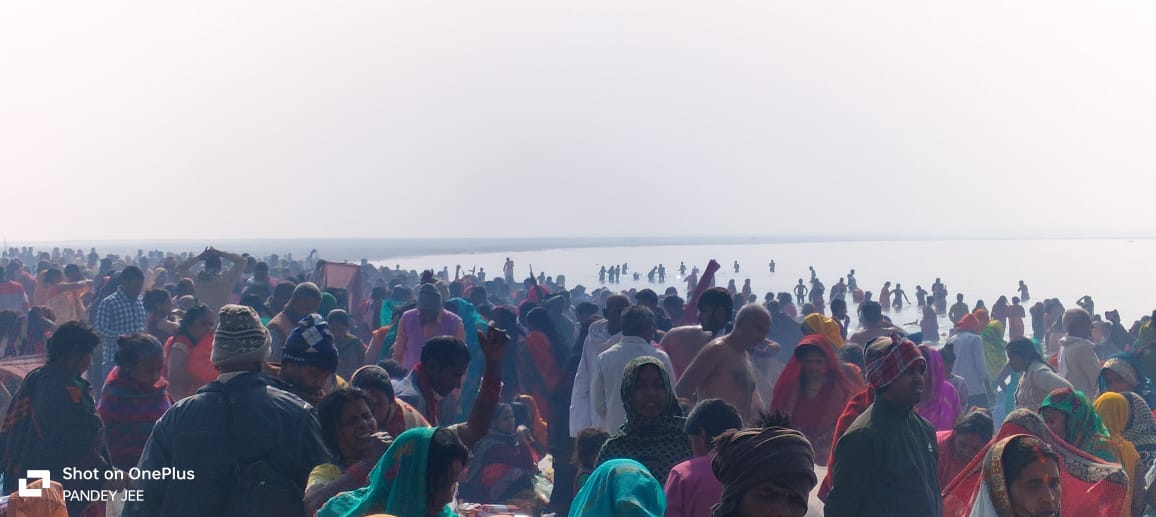 Crowd of devotees gathered on Maghi Amavasya